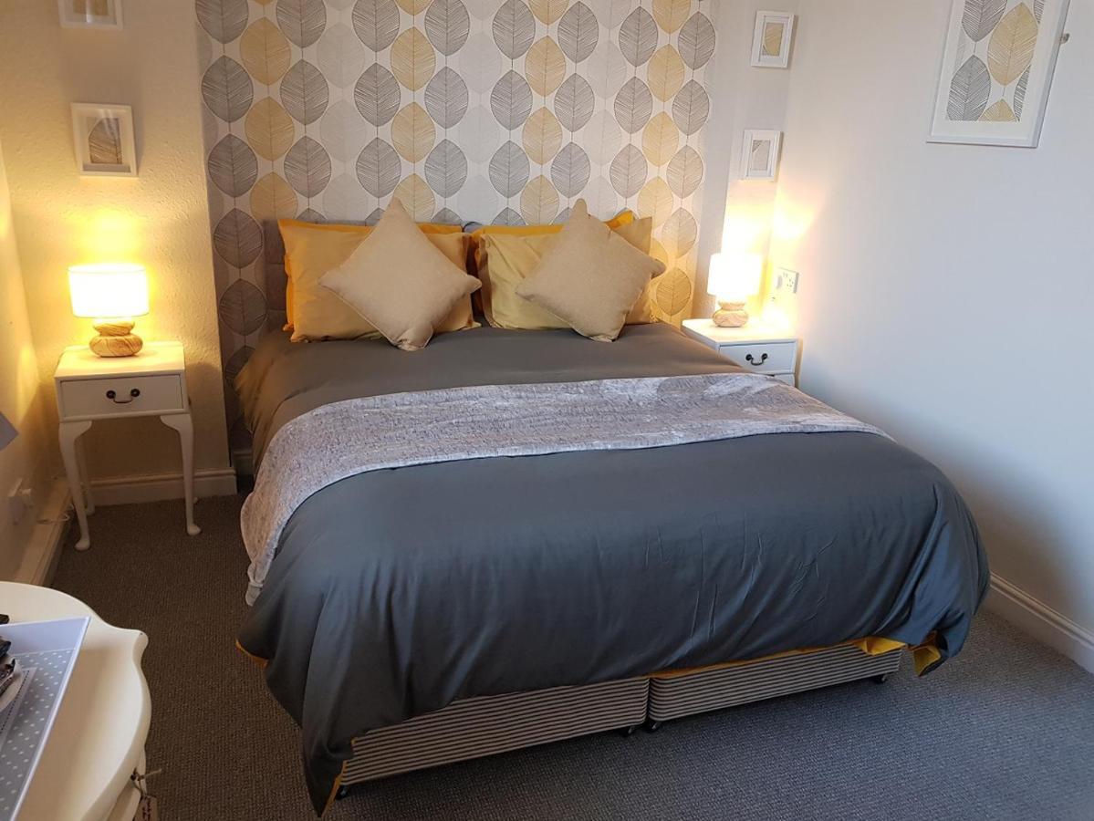 The New Wellington Hotel Brierley Hill Kültér fotó