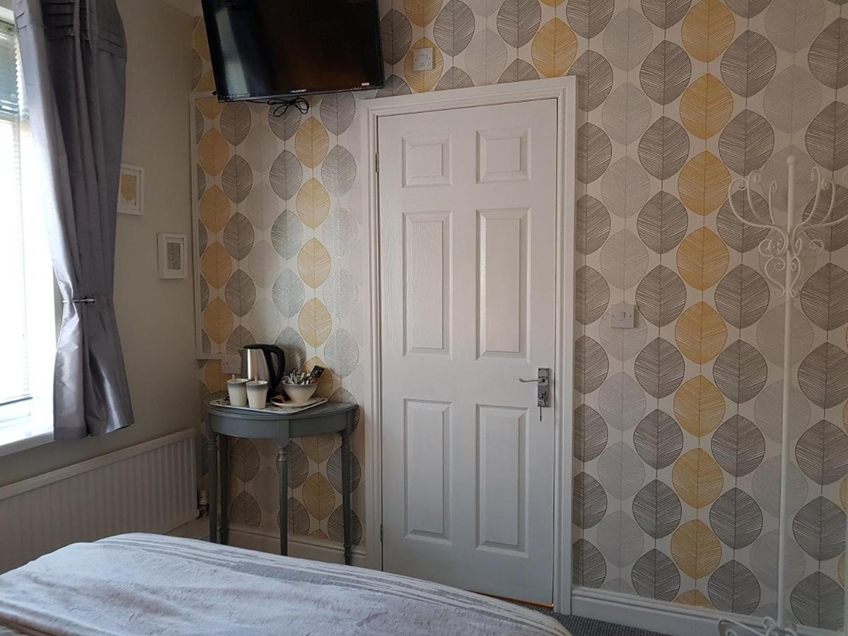 The New Wellington Hotel Brierley Hill Kültér fotó