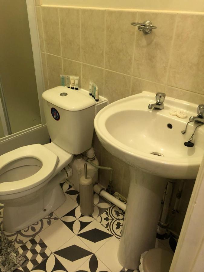 The New Wellington Hotel Brierley Hill Kültér fotó